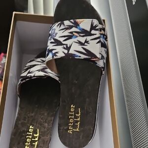 Nicole MillerArtelier Black and White Sandals with Chic Design